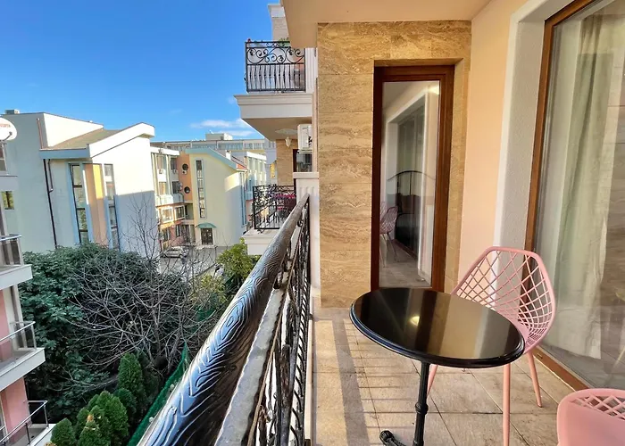 Valencia Gardens - Private Apartment - Bsr