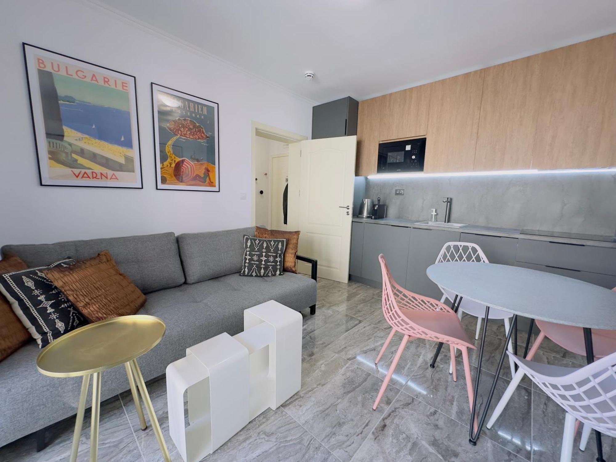 Valencia Gardens - Private - Bsr *